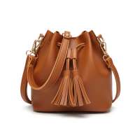 2020 New Style Ladies Fashion Handbags Leather Bucket Tassel Crossbody Tote Mini Designers Purses and Handbags